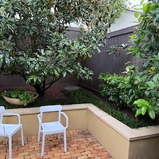 Concrete-surface-awning-and-wall-cleaning-in-Winter-Park-Florida 7