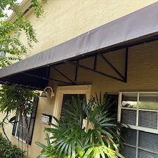 Concrete-surface-awning-and-wall-cleaning-in-Winter-Park-Florida 3
